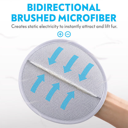 Diagram explaining the Bidirectional Brushed Microfiber technology on the Paw Inspired glove, using blue arrows to show how angled fibers create static electricity to attract and lift fur.