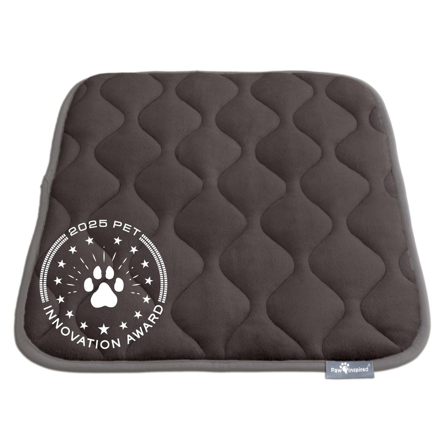 Paw Inspired 24 inch Gray Crate Mat, featuring the 2025 Pet Innovation Award seal, showcasing its superior comfort and quality.